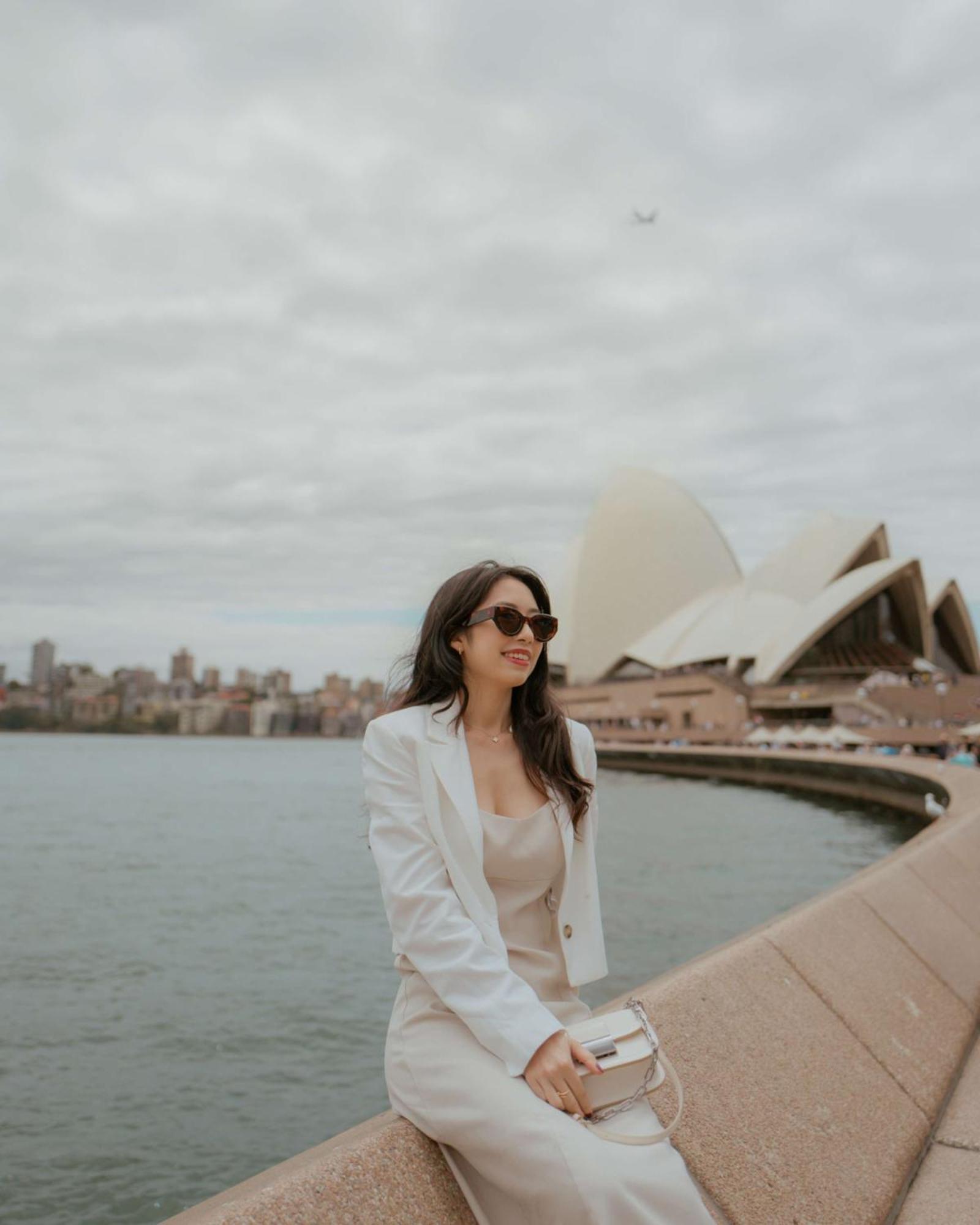 Radisson Blu Plaza Hotel Sydney Exterior photo